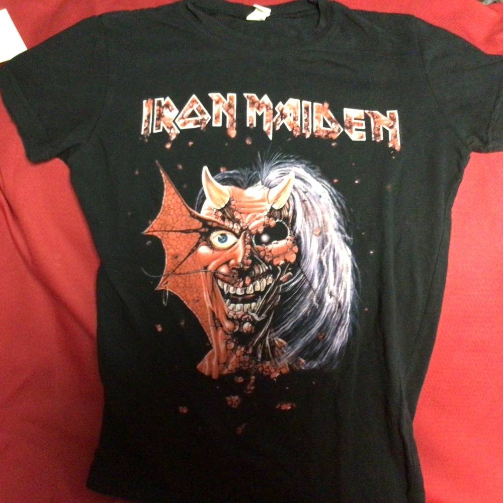 Ladies vintage  IRON MAIDEN tshirt